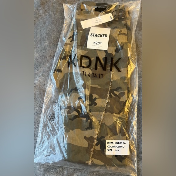 KNDK - Stacked Raw Pants - Color: Camo > Men’s Size: 32 - Picture 9 of 10